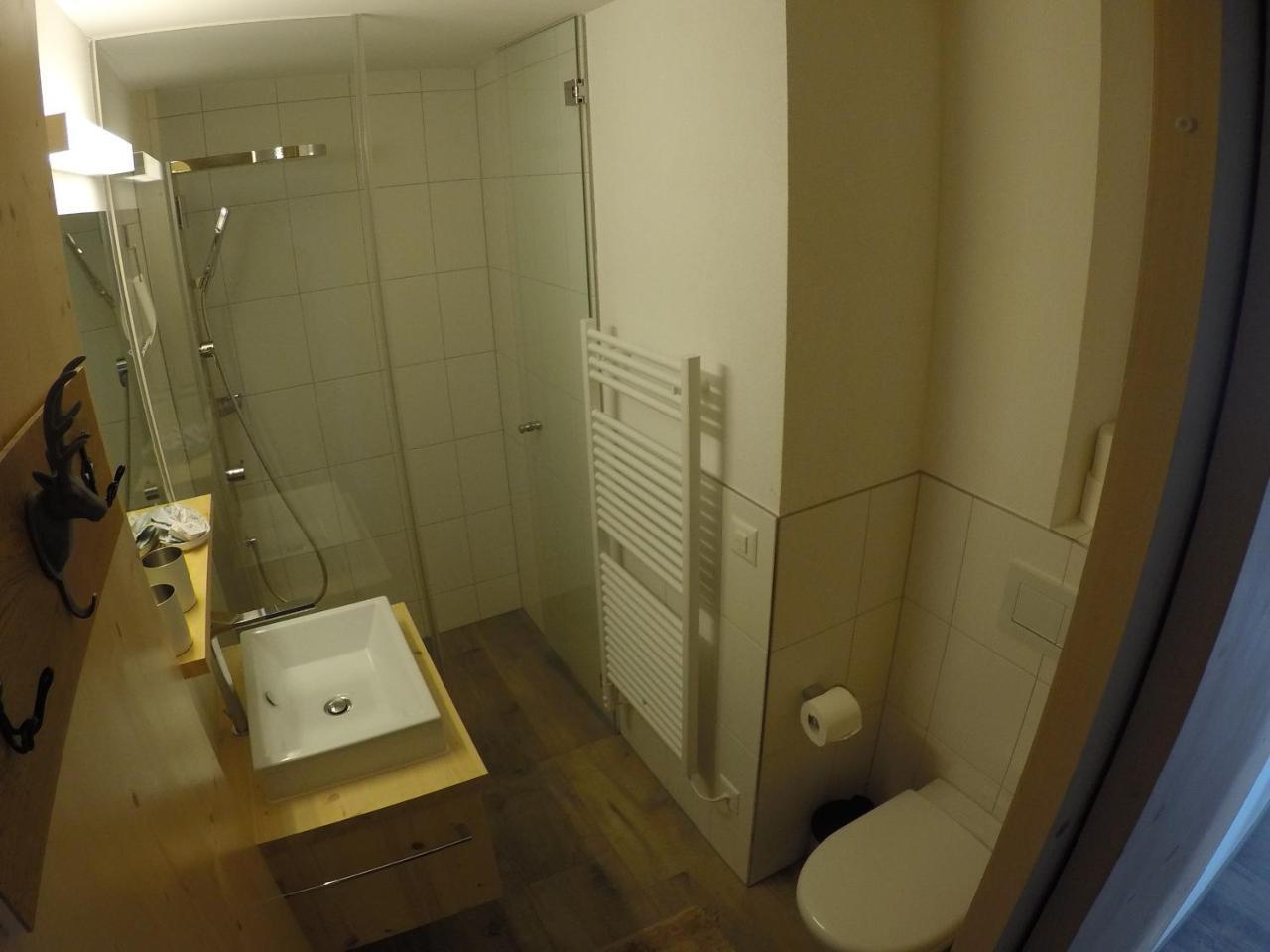 Haus Baracca Apartment Vella Bagian luar foto