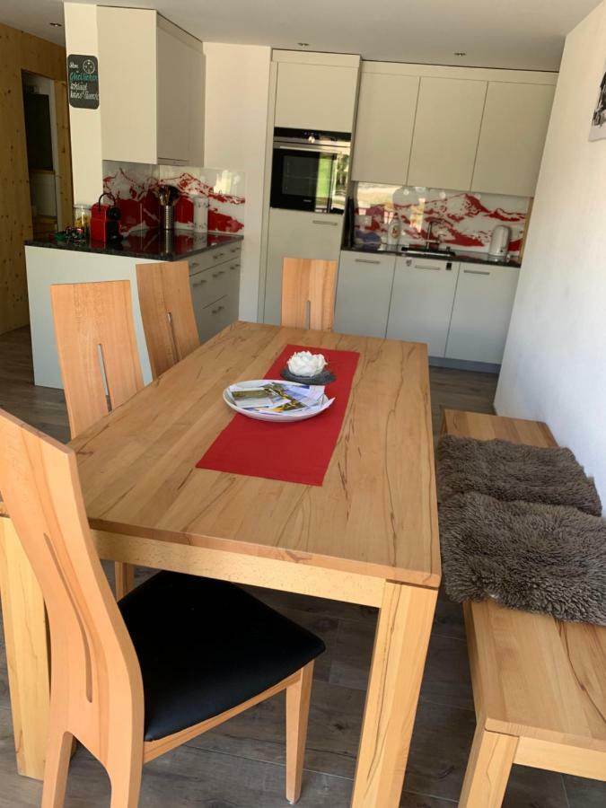 Haus Baracca Apartment Vella Bagian luar foto